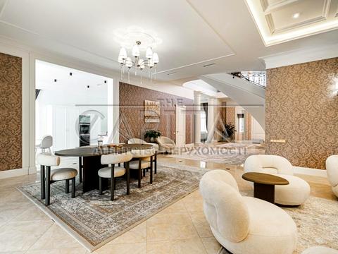 будинок за адресою с. Крюківщина, Молодіжна вул.