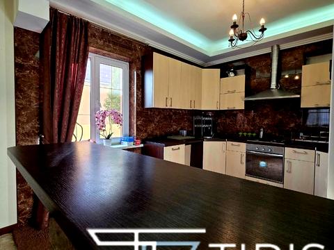 дом по адресу Соборная ул. (Ленина)