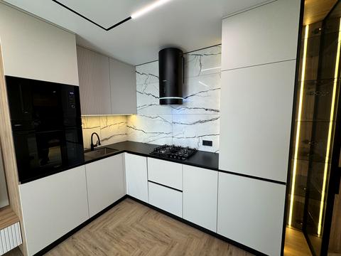 квартира за адресою Юліана Пелеша вул., (Будинок 4)