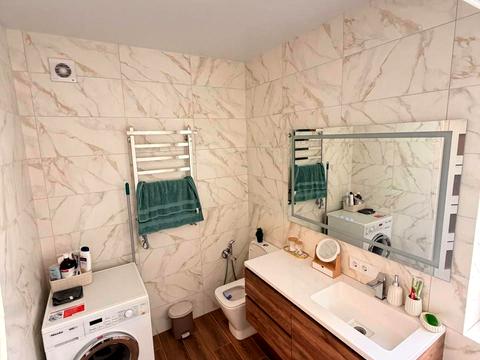 квартира за адресою Свободи вул., (Будинок)