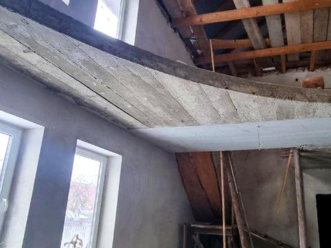 будинок за адресою Юліана Романчука, 15