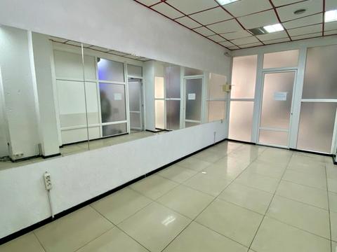 комерційна за адресою Галицька вул., 43б