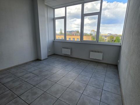 комерційна за адресою Проскурівська вул., 74А