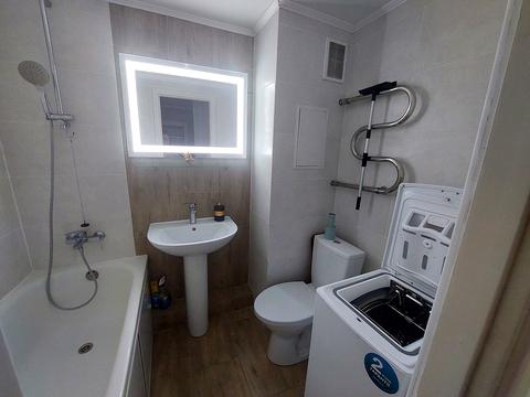 квартира за адресою Київ, Оболонська пл. (Дружби Народів СРСР), 3