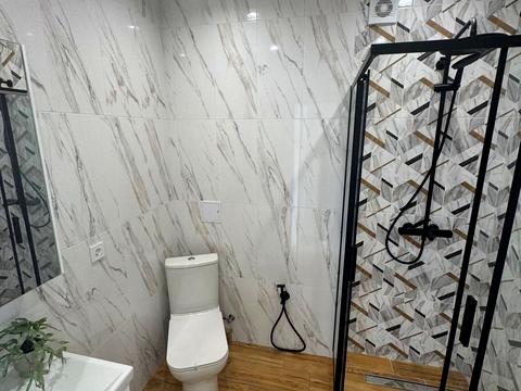 квартира за адресою Свято-Покровська вул. (Леніна), 73б/7