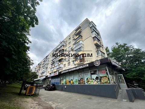 квартира по адресу Голосеевский просп. (40-летия Октября), 110