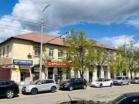 комерційна за адресою Академіка Книшова вул. (Амурська), 8