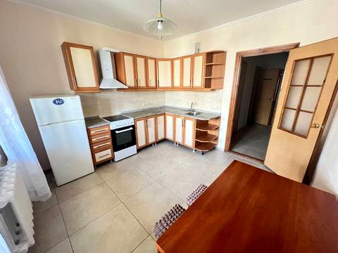 квартира за адресою Лариси Руденко вул., 21