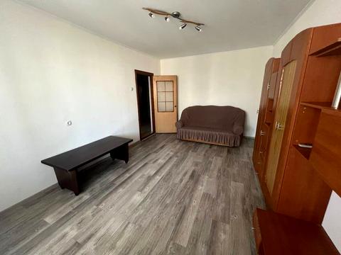 квартира за адресою Лариси Руденко вул., 21