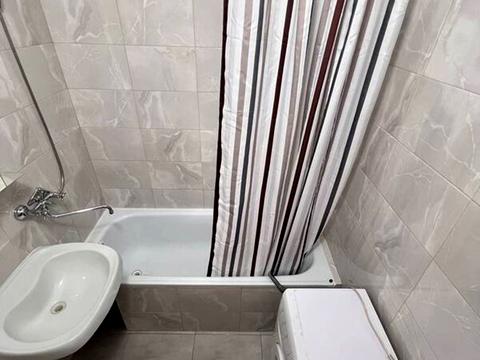 квартира за адресою Лариси Руденко вул., 21