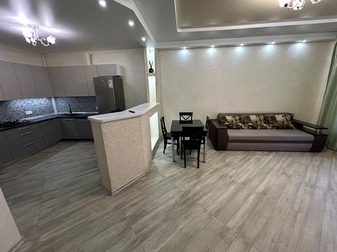 дом по адресу Просвещения ул., 4