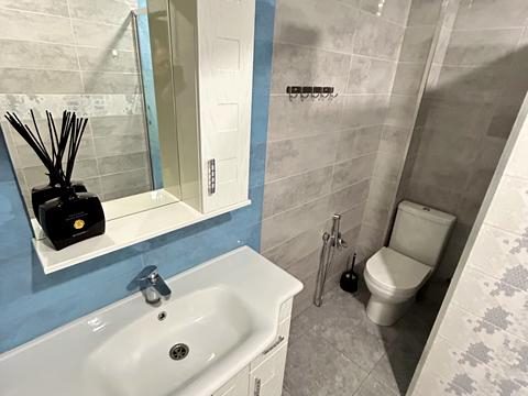 дом по адресу Просвещения ул., 4