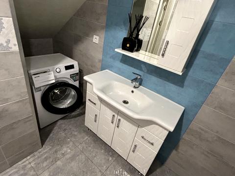 дом по адресу Просвещения ул., 4