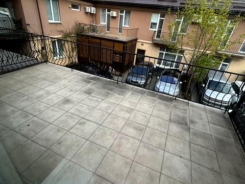 дом по адресу Просвещения ул., 4