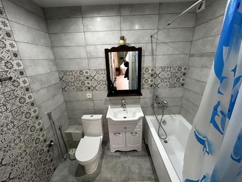 дом по адресу Просвещения ул., 4