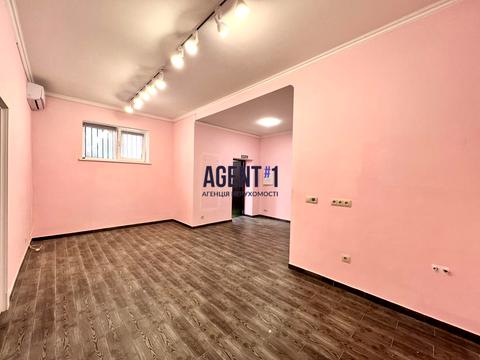 комерційна за адресою Волошкова вул., 6