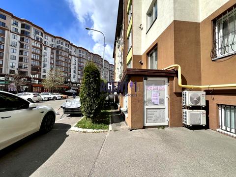 комерційна за адресою Волошкова вул., 6