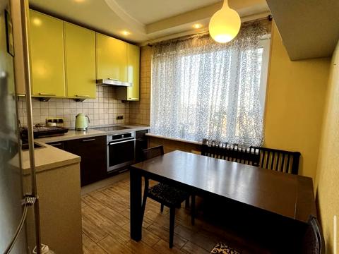 квартира за адресою Київ, Композитора Лятошинського вул., 8