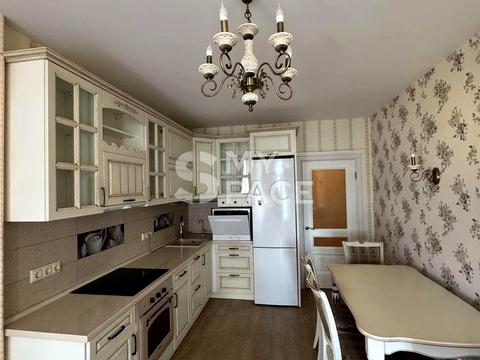 квартира за адресою Регенераторна вул., 4 к1