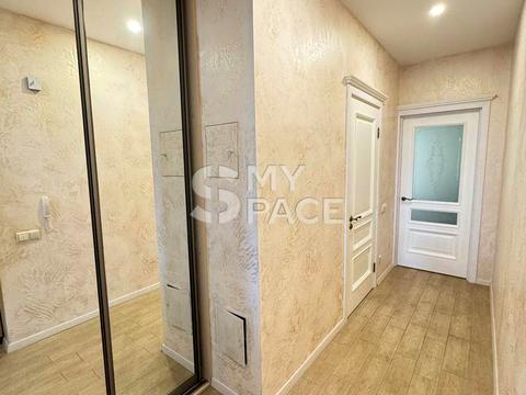 квартира за адресою Регенераторна вул., 4 к1