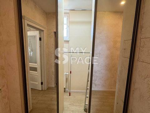 квартира за адресою Регенераторна вул., 4 к1