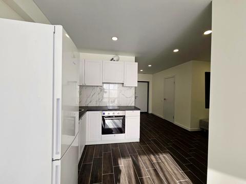 квартира за адресою Олега Мудрака вул. (Генерала Наумова), 1-Б