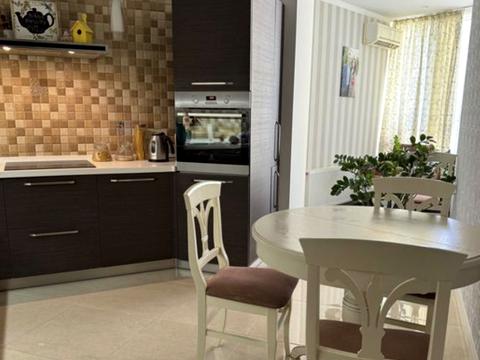 квартира по адресу Кленовая ул., 6