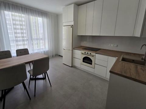 квартира за адресою Київ, Олеся Бердника вул., 1