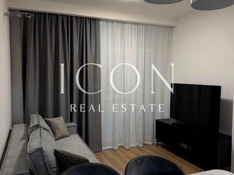 квартира за адресою Салютна вул., 2к6