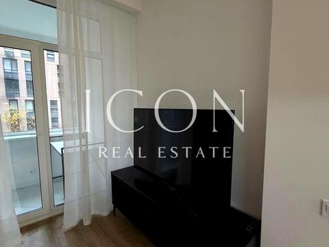 квартира за адресою Салютна вул., 2к6