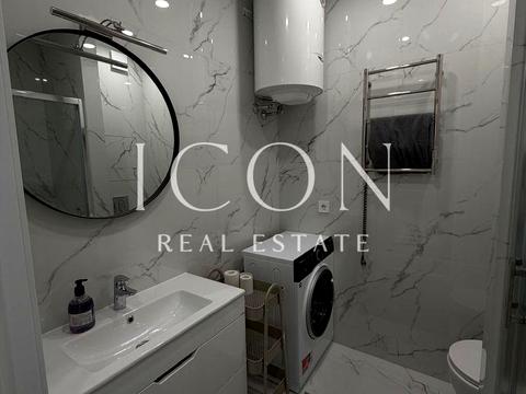 квартира за адресою Салютна вул., 2к6