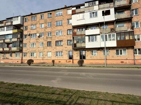 комерційна за адресою Грушевського вул., 7