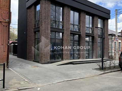 коммерческая по адресу Грушевського ул., 32