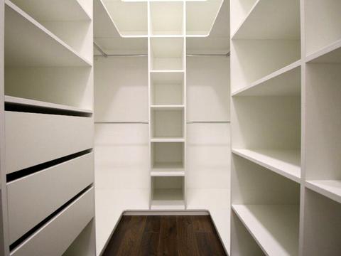 квартира за адресою Лабораторний пров., 7