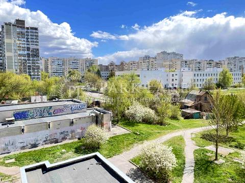 квартира за адресою Миколи Ушакова вул., 20