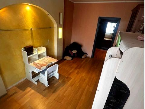 квартира за адресою Драгоманова вул., 1-Б