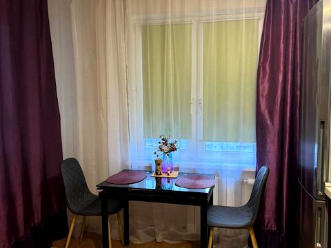 квартира за адресою Машинобудівна вул., 21