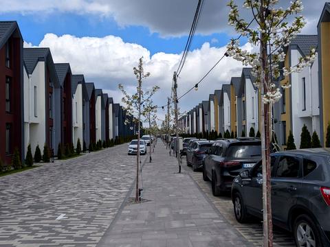 будинок за адресою Ділова вул. (Димитрова), 2