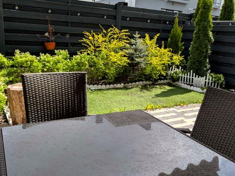 будинок за адресою Ділова вул. (Димитрова), 2