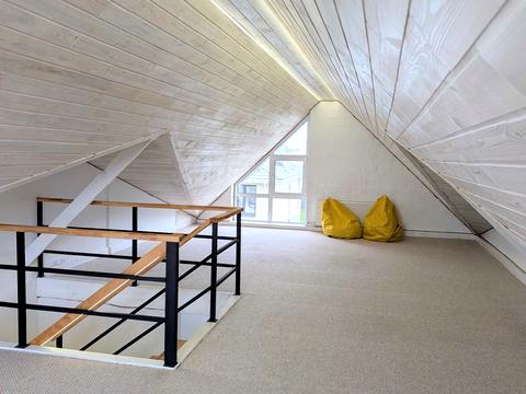 будинок за адресою Ділова вул. (Димитрова), 2