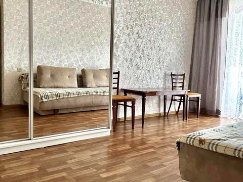 квартира за адресою Амвросія Бучми бульв., 4