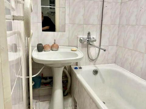 квартира за адресою Амвросія Бучми бульв., 4