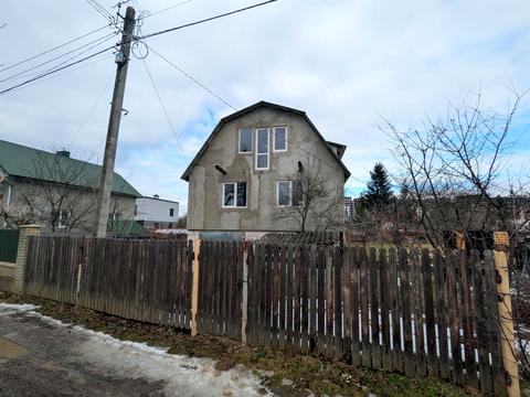 будинок за адресою Набережна