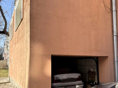 квартира по адресу Евгения Тельнова ул., 12