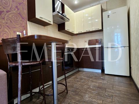 квартира за адресою Регенераторна вул., 4к2