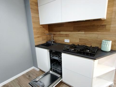 квартира за адресою Михайла Лушпи просп., 5к8