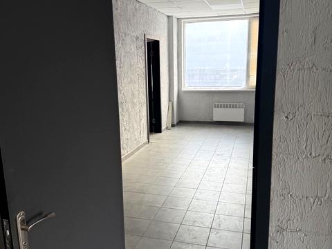 комерційна за адресою Набережна Перемоги вул., 38-А