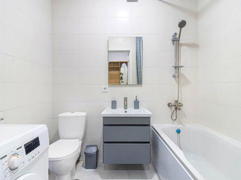 квартира за адресою Героїв Майдану вул., (Будинок)