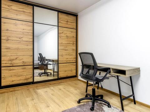 квартира за адресою Героїв Майдану вул., (Будинок)