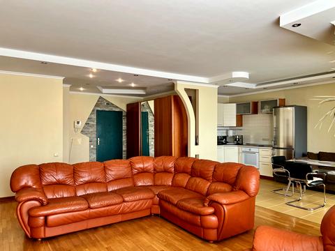 квартира по адресу Петра Григоренко просп., 1-Б